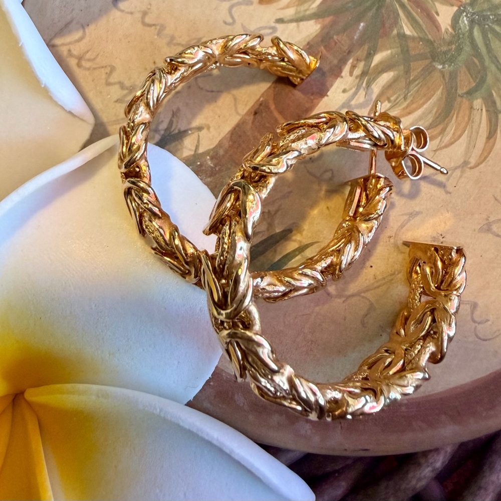 Gold Braided Hoop Earrings - Women Jewelry - Picture 3 of 9